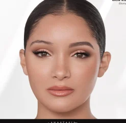 Anastasia Beverly Hills Brow Wiz kulmakynä 0,085 g