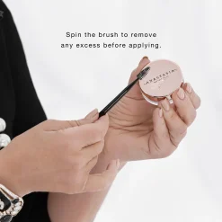 Anastasia Beverly Hills Brow Freeze Styling Wax kulmavaha 8 g