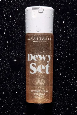 Anastasia Beverly Hills Dewy Setting Spray meikinkiinnityssuihke 100 ml