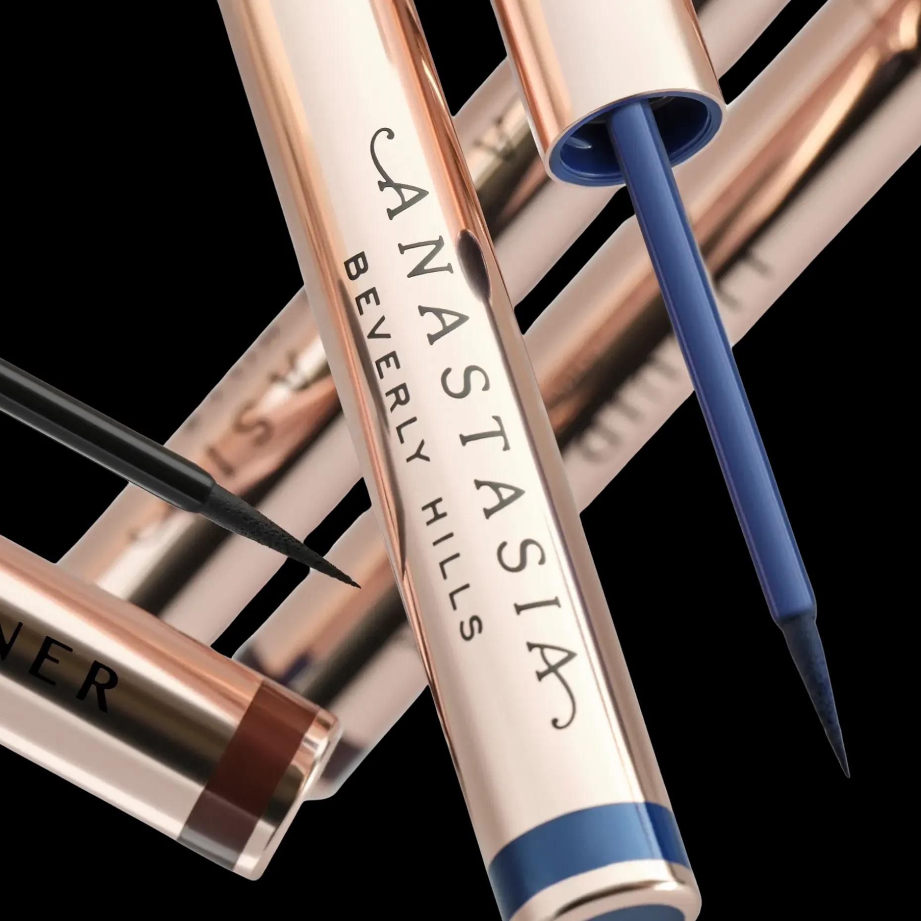 Anastasia Beverly Hills Liquid Eyeliner silmänrajauskynä 2,4 ml