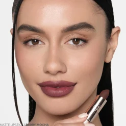 Anastasia Beverly Hills Matte Lipstick huulipuna 3 g