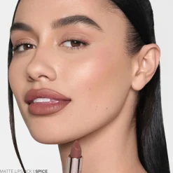 Anastasia Beverly Hills Matte Lipstick huulipuna 3 g