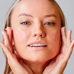 Antipodes Gospel Vitamin C Cleanser 200 ml