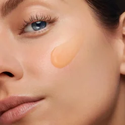 Biotherm Aquasource Vitamin Glow kasvovoide 30 ml