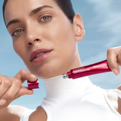 Biotherm Blue Peptides Eyes & Lips Contour Reshaper silmänympärys- ja huulivoide 15 ml