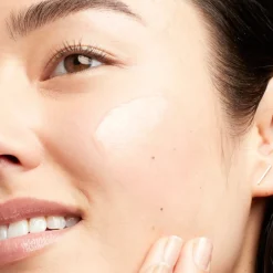 Clinique Moisture Surge 100H Auto-Replenishing Hydrator kasvovoide 15 ml