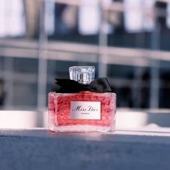 Dior Miss Dior Essence de parfum 80 ml tuoksu