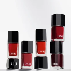 DIOR Vernis Nail Polish with Gel Effect and Couture Color kynsilakka 10 ml