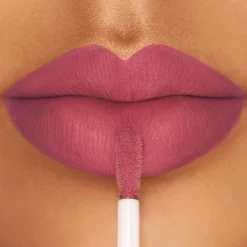 Dolce & Gabbana Everkiss Soft Matte Liquid Lipstick huulipuna 5 ml