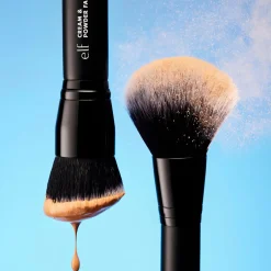 e.l.f. cosmetics Cream & Powder Face Brush meikkisivellin