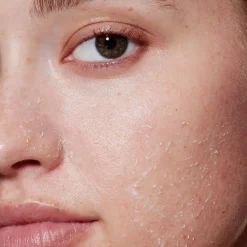 e.l.f cosmetics SKIN Holy Hydration! Gentle peeling exfoliant kuorinta-aine 90 ml