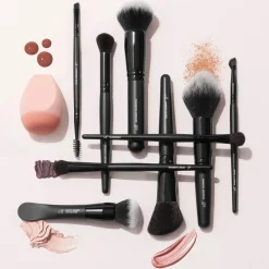 e.l.f. cosmetics Ten Out Of Ten Brush Set meikkisivellinsetti