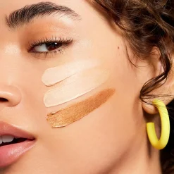 e.l.f. Suntouchable! Whoa Glow SPF 30 aurinkosuojavoide 50 ml