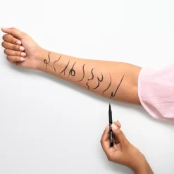 essence 24ever ink liner 01 Intense Black 1.2 ml