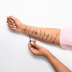 essence liquid ink eyeliner 01 3 ml