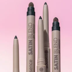 essence SATIN BLEND geelimäinen silmänrajaukynä 03