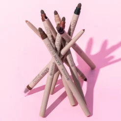 essence SATIN BLEND geelimäinen silmänrajaukynä 03