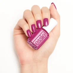 essie 820 swoon in the lagoon kynsilakka 13,5 ml