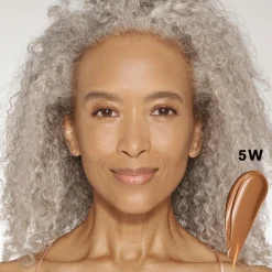 Estée Lauder Futurist Soft Touch Brightening Skincealer peitevoide 6 ml