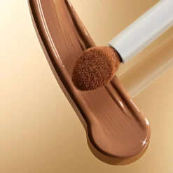 Estée Lauder Futurist Soft Touch Brightening Skincealer peitevoide 6 ml