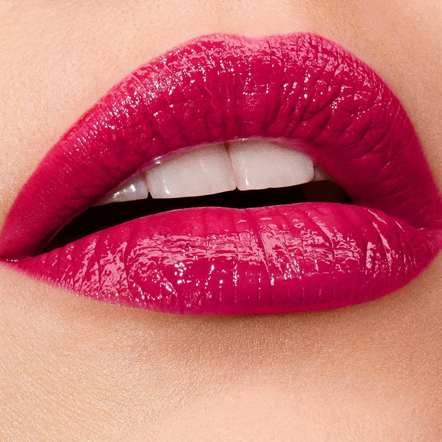 Estée Lauder Pure Color Explicit Shine Lipstick huulipuna 0,7 g