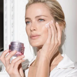 Estée Lauder Resilience Multi-Effect Face and Neck Créme SPF 15 Dry hoitovoide 50 ml