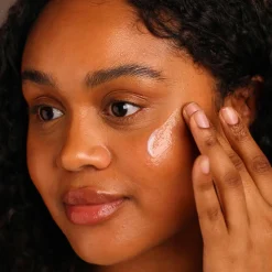 Evolve Organic Beauty Resveratrol + Niacinamide Seerumi 30ml