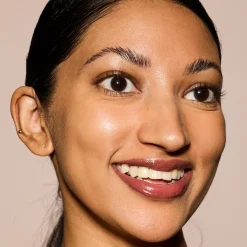 Fenty Beauty Bright Fix Instant Brightening + Blurring Powder puuteri 8.50g