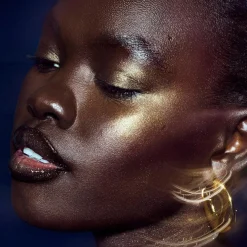 Fenty Beauty Diamond Bomb All Over Diamond Veil hohdepuuteri 8 g