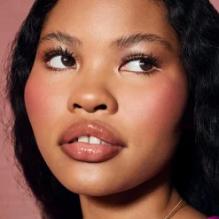 Fenty Beauty Fenty Cheeks Suede Powder Blush poskipuna 4 g