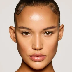 Fenty Beauty Match Stix Matte Contour Skinstick varjostuspuikko 7,1 g