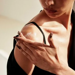 Fenty Skin Butta Drop Whipped Oil Body Cream vartalovoide 200 ml