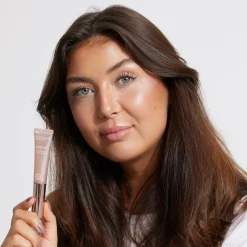 Gosh Glow Up ihon sävyn heleyttäjä 14 ml