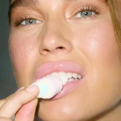 GOSH Peptide Lip Gloss huulikiilto 7 ml