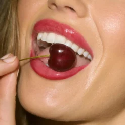 GOSH Peptide Lip Gloss huulikiilto 7 ml