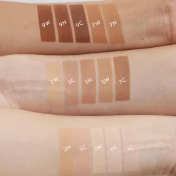 IsaDora No Compromise Lightweight Matte Foundation meikkivoide 30 ml