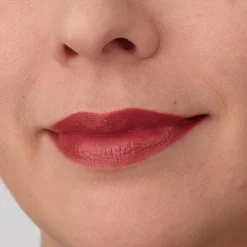 IsaDora Perfect Moisture Lipstick huulipuna 4 ml