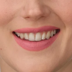 IsaDora Perfect Moisture Lipstick huulipuna 4 ml