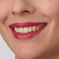 IsaDora Perfect Moisture Lipstick huulipuna 4 ml