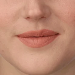 IsaDora Perfect Moisture Lipstick huulipuna 4 ml