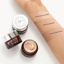 It Cosmetics Bye Bye Redness Correcting Cream värinkorjaaja 11 ml