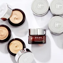 It Cosmetics Bye Bye Redness Correcting Cream värinkorjaaja 11 ml