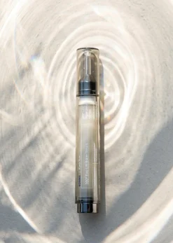 KORRES Black Pine 360 EyeLift Super Eye Serum silmänympärysseerumi 15 ml