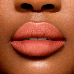 Lancôme L'Absolu Rouge Intimatte huulipuna