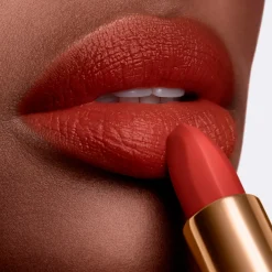 Lancôme L'Absolu Rouge Intimatte huulipuna