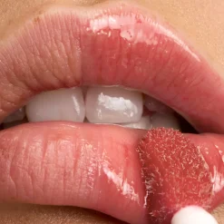 Lancôme Lip Idôle Juicytreat huulikiilto