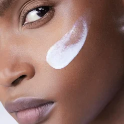 Lancôme UV Expert Supra Screen SPF50+ aurinkosuojavoide 40 ml