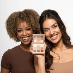 LH cosmetics Boring Nude palette -luomiväripaletti 9 g