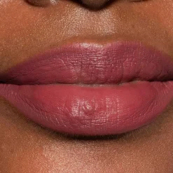 LH cosmetics Crayon -monikäyttöinen rajauskynä 1,1 g