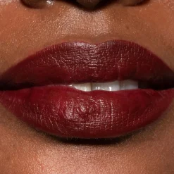 LH cosmetics Crayon -monikäyttöinen rajauskynä 1,1 g